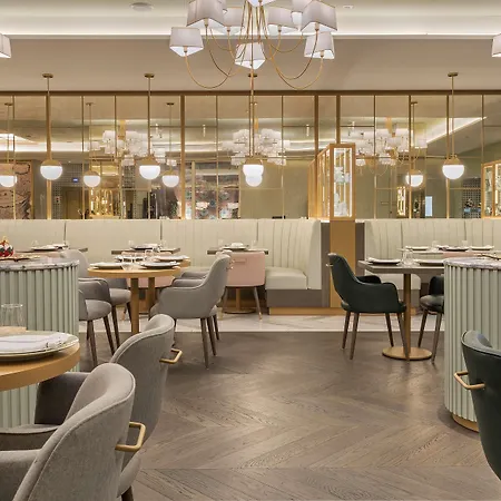 The Emerald House - Curio Collection By Hilton Отель