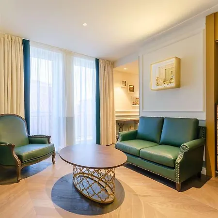 The Emerald House - Curio Collection By Hilton