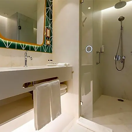 The Emerald House - Curio Collection By Hilton Hotell