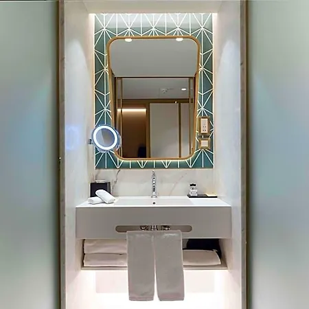 The Emerald House - Curio Collection By Hilton 4*
