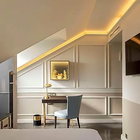 Hotell The Emerald House - Curio Collection By Hilton Lisboa