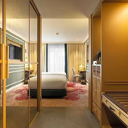 The Emerald House - Curio Collection By Hilton 4*