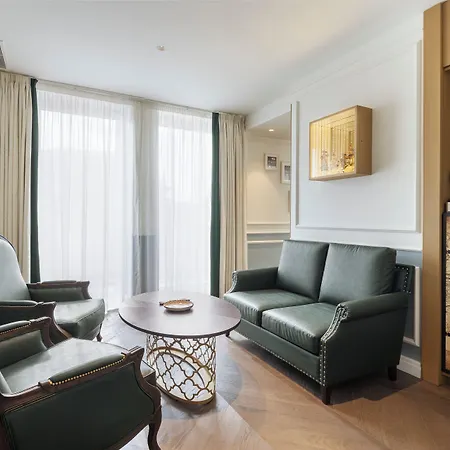 The Emerald House - Curio Collection By Hilton Hotel Lisboa