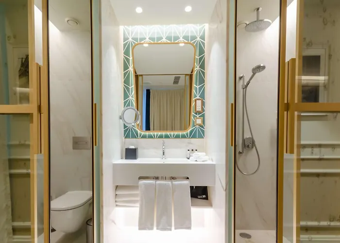 Hotel The Emerald House - Curio Collection By Hilton 4*