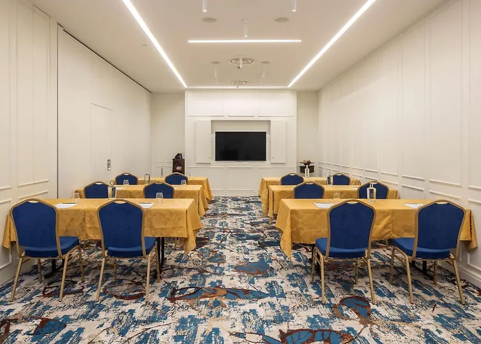 The Emerald House - Curio Collection By Hilton 4* Lissabon