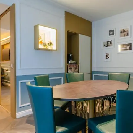 The Emerald House - Curio Collection By Hilton Hotel