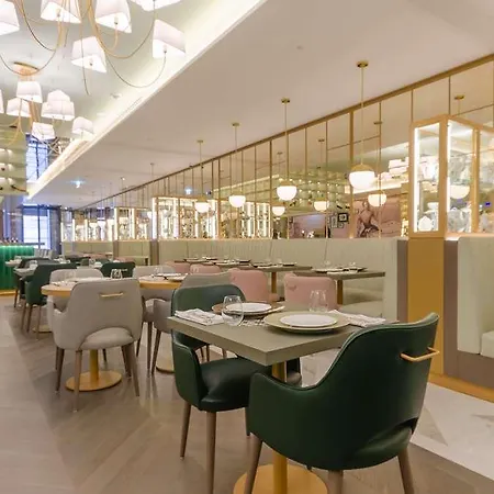 The Emerald House - Curio Collection By Hilton 4*