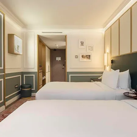 فندق The Emerald House - Curio Collection By Hilton