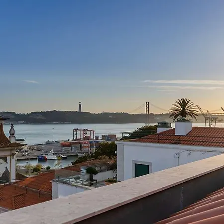 The Emerald House - Curio Collection By Hilton 4* Lissabon