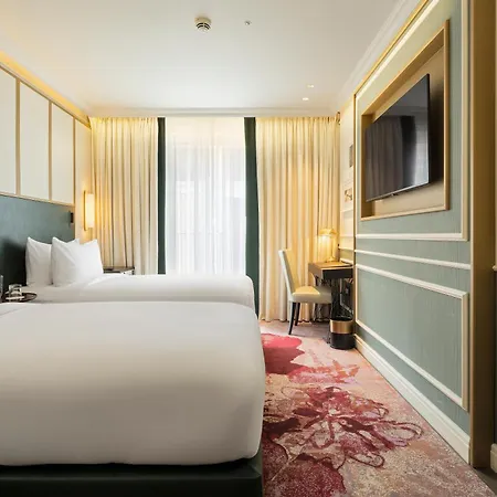 The Emerald House - Curio Collection By Hilton Lissabon