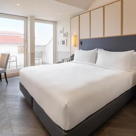 The Emerald House - Curio Collection By Hilton Lissabon