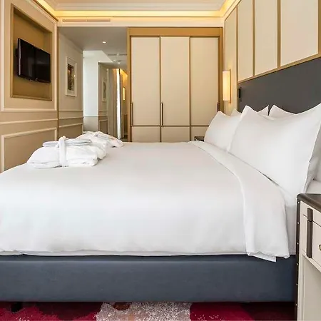 The Emerald House - Curio Collection By Hilton 4* Lissabon